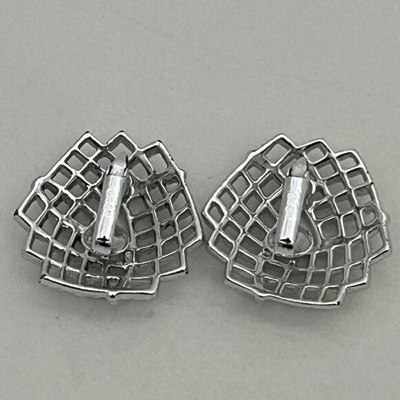 Vintage 1973 Sarah Coventry Silver Mesh Trellis Clip On Earrings - Picture 5 of 12